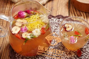 cach pha tra hoa hong tao do